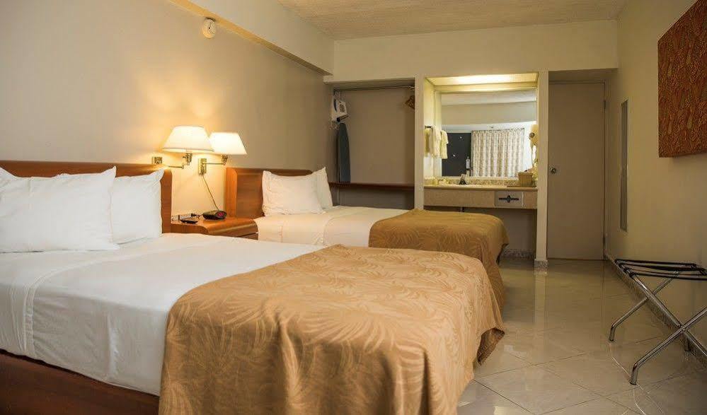 Quality Inn El Tuque Ponce Dış mekan fotoğraf
